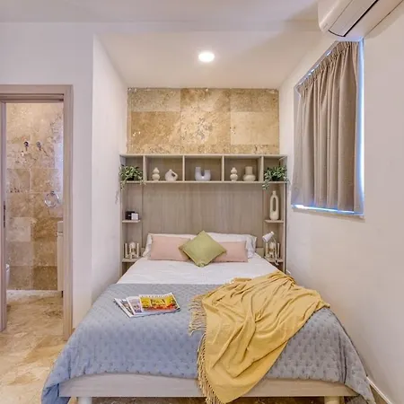 Modern Seafront Penthouse With Views Of Valletta * Gzira